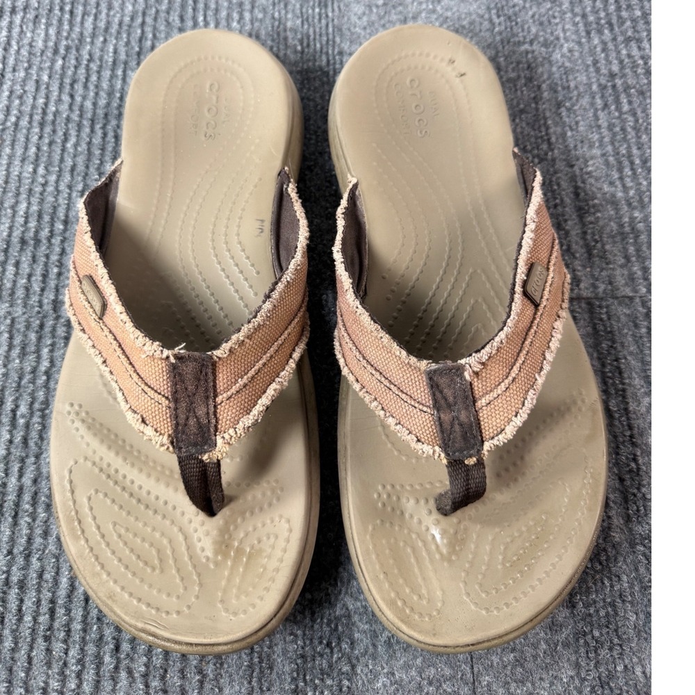 Crocs Santa Cruz Mens 10 Brown Canvas Frayed Flip Flop Sandals Dual Comfort